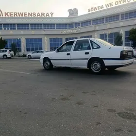 Opel Vectra 1990