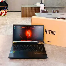 Nitro V15/i5/RTX 4050/RAM 16GB