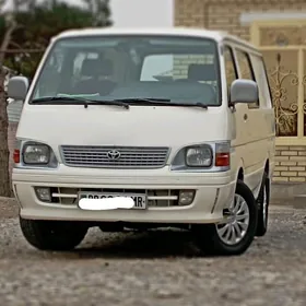 Toyota Hiace 2002