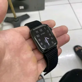 Apple watch 5/44 89