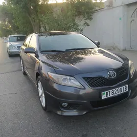 Toyota Camry 2010