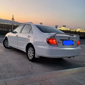 Toyota Camry 2024