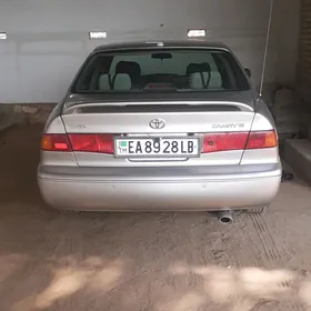 Toyota Camry 1999