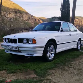 BMW 525 1990