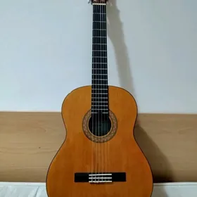 Gitara Yamaha C40