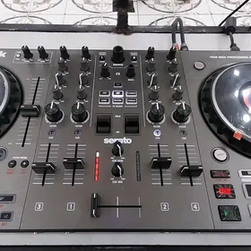 Dj Numark NS4 pro fx