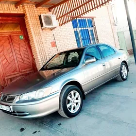 Toyota Camry 2000