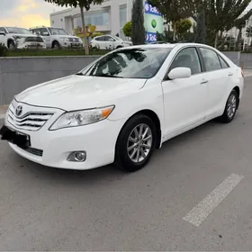 Toyota Camry 2011