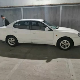 Daewoo Leganza 1998