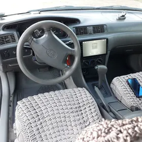 Toyota Camry 2000