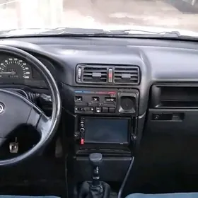 Opel Vectra 1992