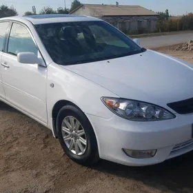 Toyota Camry 2003