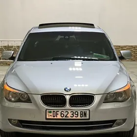 BMW E60 2004