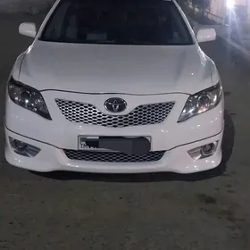 Toyota Camry 2010