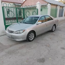 Toyota Camry 2005