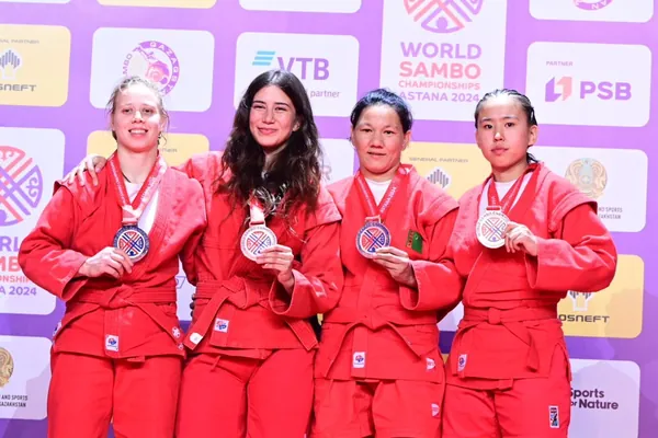 Туркменские самбистки завоевали две бронзы в первый день чемпионата мира