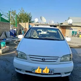 Toyota Sienna 2002