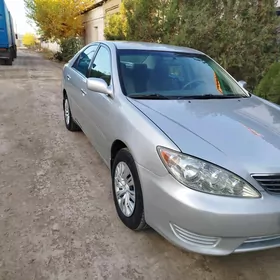 Toyota Camry 2005