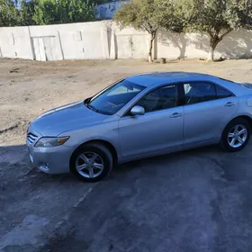 Toyota Camry 2010