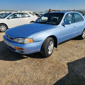 Toyota Camry 1993