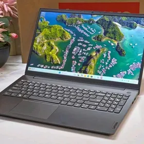 Lenovo /i3-12/8GB/256GB/FHD