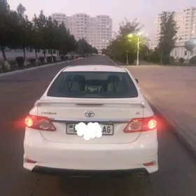 Toyota Corolla 2013