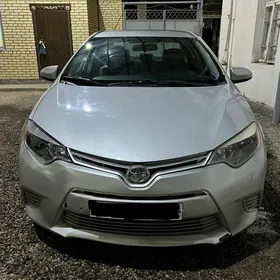 Toyota Corolla 2015