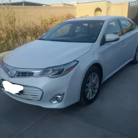 Toyota Avalon 2013