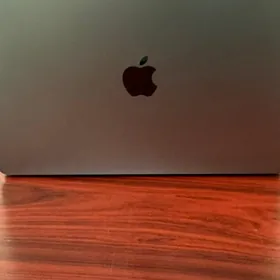 Macbook 2018 13’