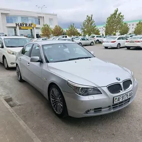 BMW E60 2004