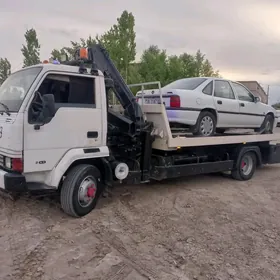 Mitsubishi Canter 2000