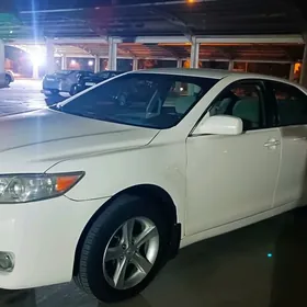 Toyota Camry 2010