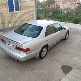 Toyota Camry 2000