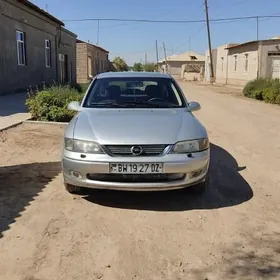 Opel Vectra 2000