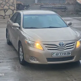 Toyota Camry 2011