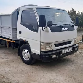 Isuzu Forward 2009