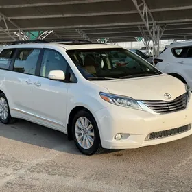 Toyota Sienna 2017