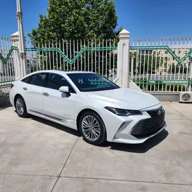 Toyota Avalon 2022