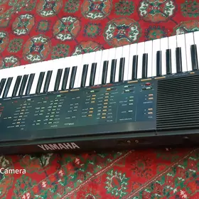 Yamaha psr70