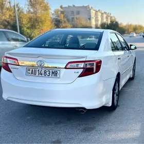 Toyota Camry 2012