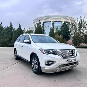 Nissan Pathfinder 2020