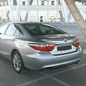 Toyota Camry 2016