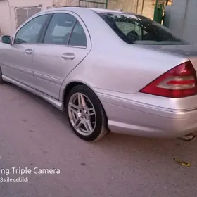 Mercedes-Benz C300 2006