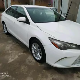 Toyota Camry 2017