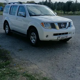 Nissan Pathfinder 2006