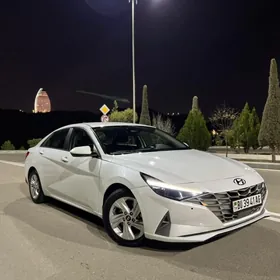 Hyundai Elantra 2021