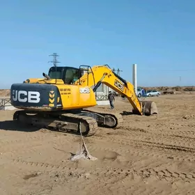 JCB Pilingmaster 2014