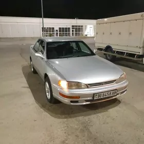 Toyota Camry 1992