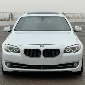 BMW F10 2011