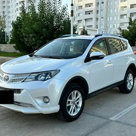 Toyota RAV4 2014